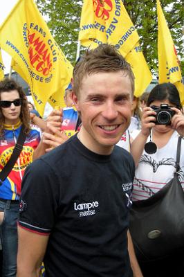 lbl_300.JPG